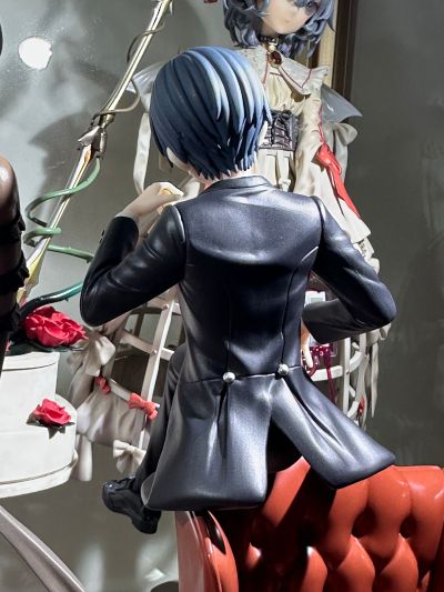 黑执事 -寄宿学校篇-  夏尔・凡多姆海威