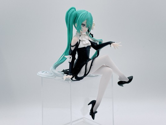 初音未来 压泡面人偶 花仙子系列—白玫瑰仙子—