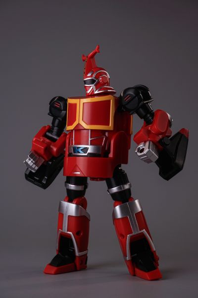 铁甲小宝卡布达 卡布达超级变换人偶