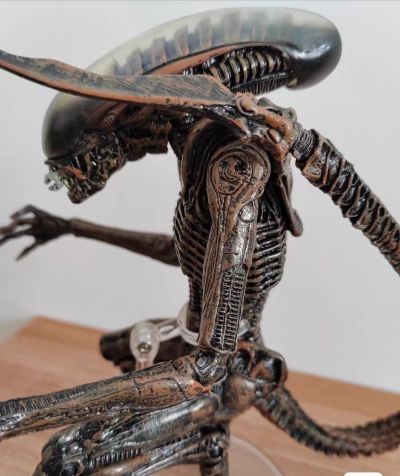 NECA-异形 1/4 比例可动人偶 – 40 周年纪念版 Big Chap