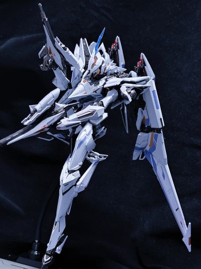 METAL BUILD 用于量子型00高达全刃装的配件包