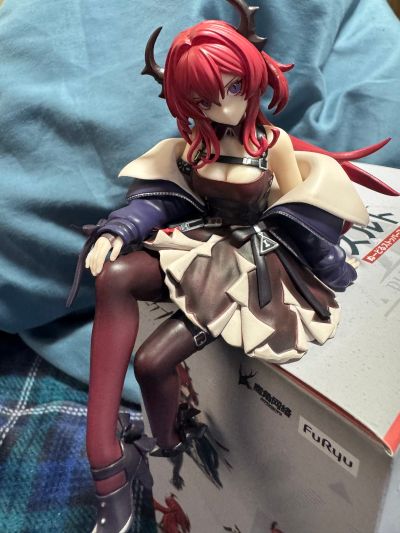 压泡面 明日方舟 史尔特尔