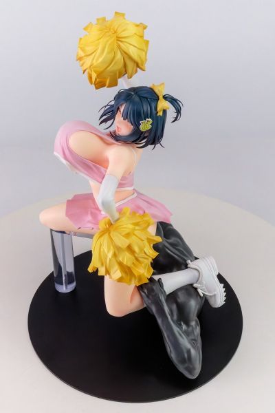 露楚啦啦队少女