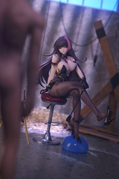 审讯官 宇佐美薰