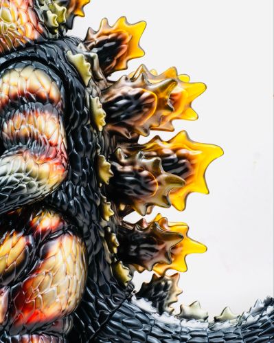 黄金红莲哥斯拉（(黑色+透明內喷金色火炎版本）