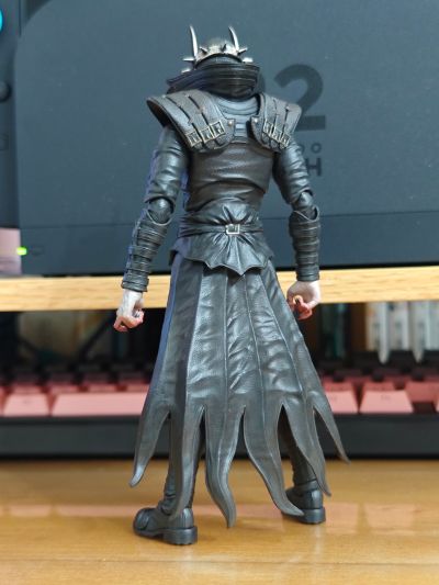 1/12成品可动人偶《黑暗之夜：金属》狂笑之蝠