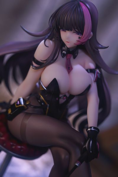 审讯官 宇佐美薰