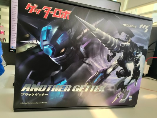 ARTIFACT-X 漆黑盖塔