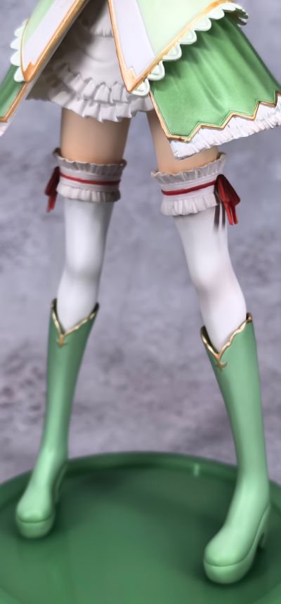 艾尔米娜・罗德利亚