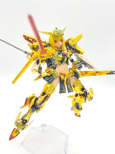 机甲少女 突伽 〈金色骑士〉