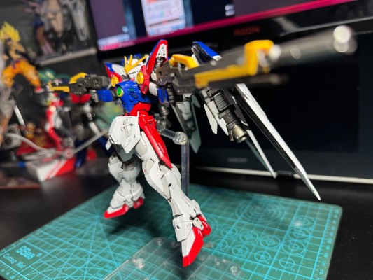 RG 1/144 飞翼高达零式