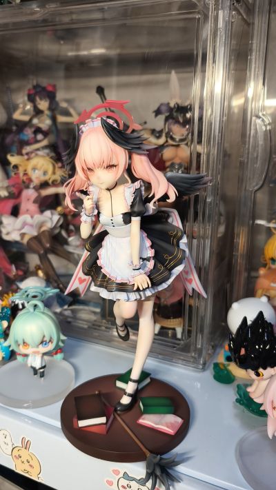 蔚蓝档案 下江小春 图书馆见习女仆