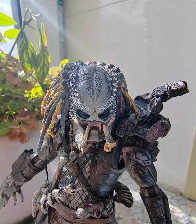 PBPR-05 铁血战士2 城市猎人 胸像