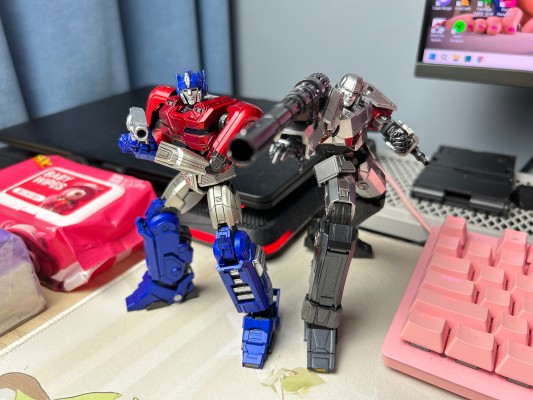 MDLX 变形金刚：起源 擎天柱/奥利安帕克斯