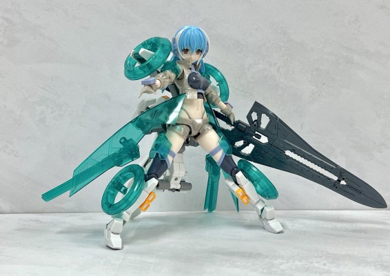 机甲少女 薇尔蓓奈茵 绿柱石装甲定制型