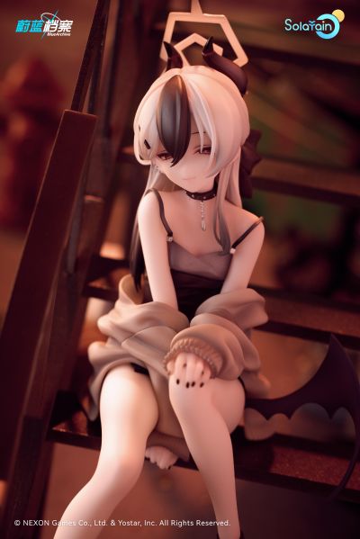 蔚蓝档案 鬼方佳代子（礼服）纪念大厅版