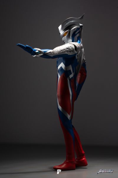 6寸布衣可动人偶-雷欧奥特曼