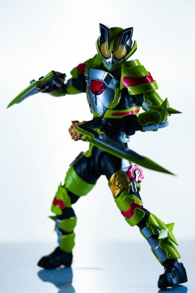 S.H.Figuarts  假面骑士太狸 火旺忍者形态与凯凯拉（青蛙摆件形态）