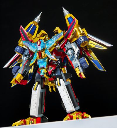 THE合体 古立特宇宙 古立特（宇宙形态）和 大煌翼炎龙（暂译）