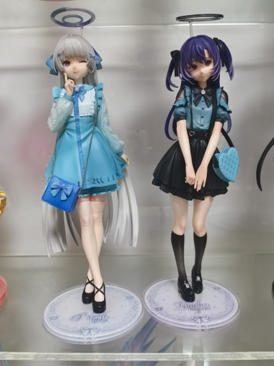 蔚蓝档案 早濑优香 水色地雷系ver