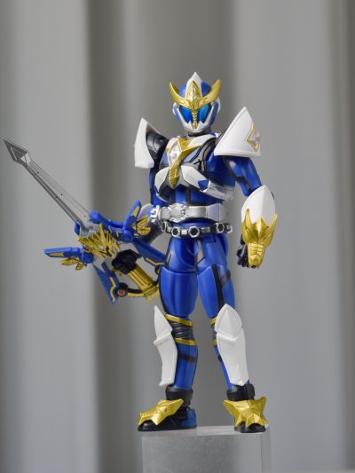 TOYRISE AFR-01 龙剑王