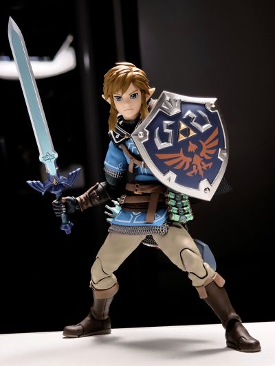 S.H.Figuarts 假面骑士加布 凛冽雪酪冰卫形态