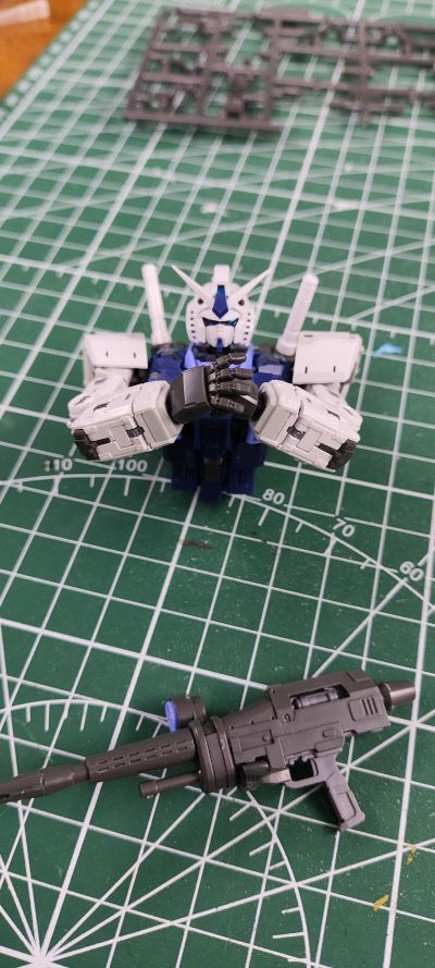 RG RX-78-2 高达 Ver.2.0 [高达基地配色]