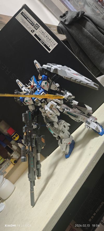 GZSS-OX-001队长机 雷古斯 REGUS