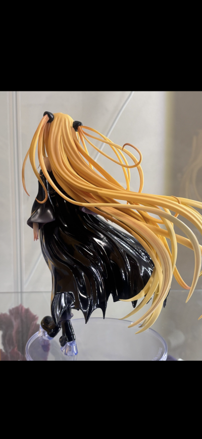 出包王女DARKNESS 「金色暗影」 BLACK TRANS