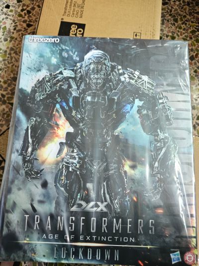 DLX 变形金刚：绝迹重生 禁闭