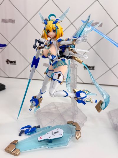 索菲亚·F·希琳 碧蓝兔子
