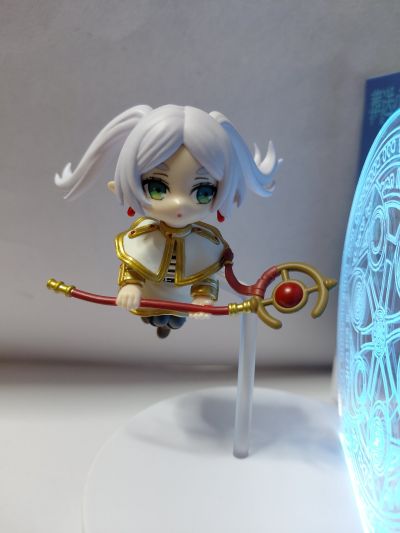 葬送的芙莉莲 手办造型灯 芙莉莲 杀人魔法