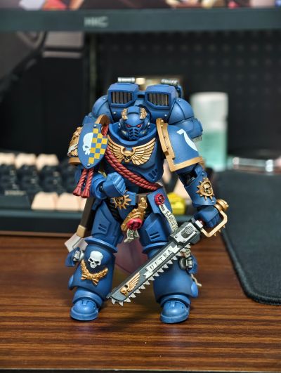 战锤40000 极限战士 跳跃背包队长