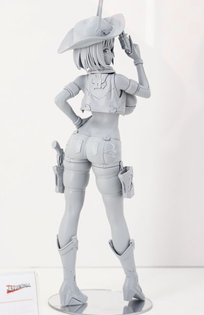 索菲亚· F· 希琳 牛仔女孩