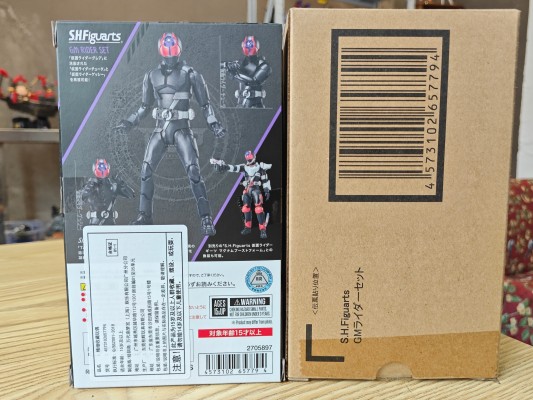 S.H.Figuarts GM骑士套装