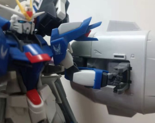 HG    1/144  流星装备