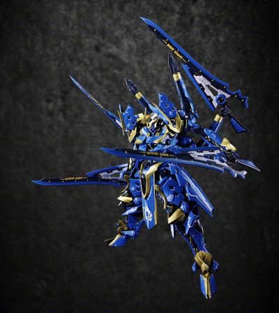 MODEROID DX尺寸 骑士&魔法 斑鸠