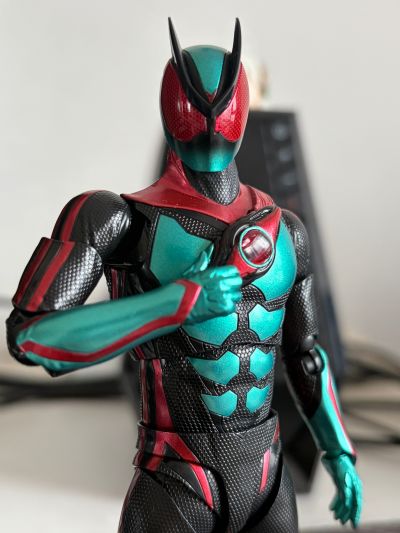 S.H.Figuarts 假面骑士ZZZ 肌体冲击