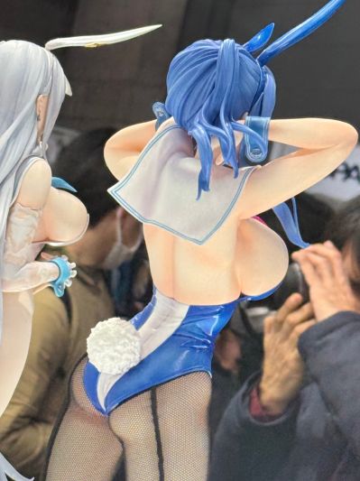 B-style 碧蓝航线 不挠 兔女郎