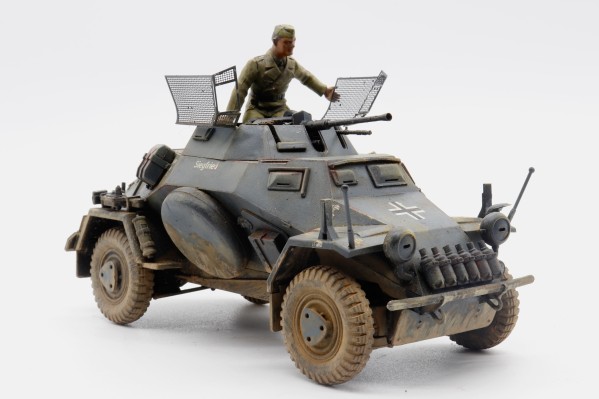 35270 1/35 Sd.Kfz.222（附带蚀刻部件/铝制枪管）
