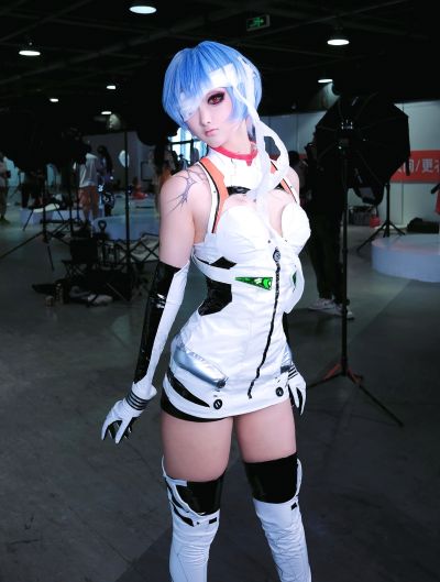 新世纪福音战士新剧场版 绫波零 重制版