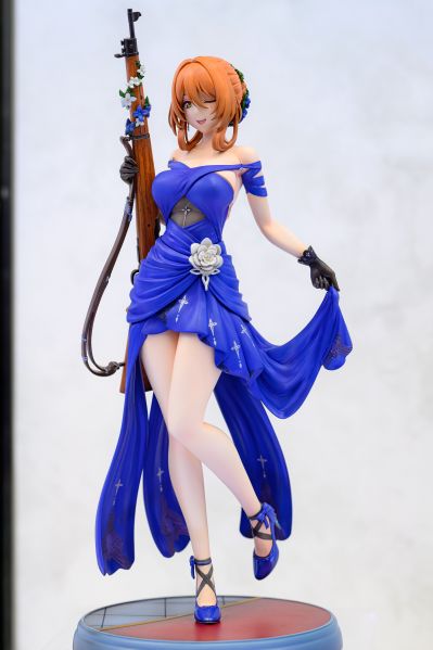 少女前线2:追放 春田 灯火下的女王