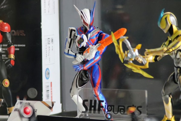 S.H.Figuarts 假面骑士暗夜
