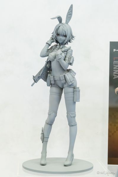 少女前线2：追放 维克托 战地兔影