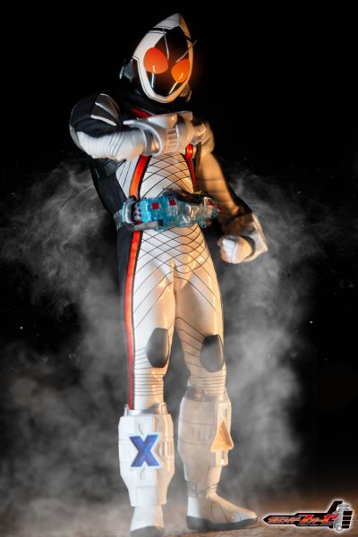 S.H.Figuarts 假面骑士卌骑 基础形态