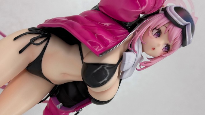 蔚蓝档案 和泉元艾米（泳装）