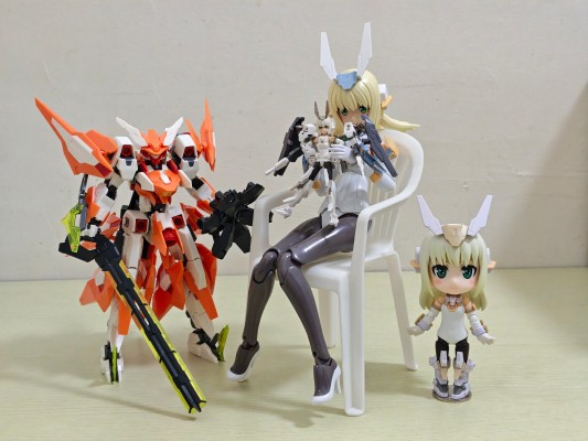 Cu-poche Frame Arms Girl 猎刃