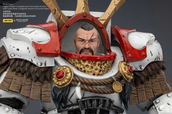 战锤40000 白疤军团 穿铁骑终结者盔甲的执政官 配备赛博鹰，巧高里斯剑和复合热熔枪
