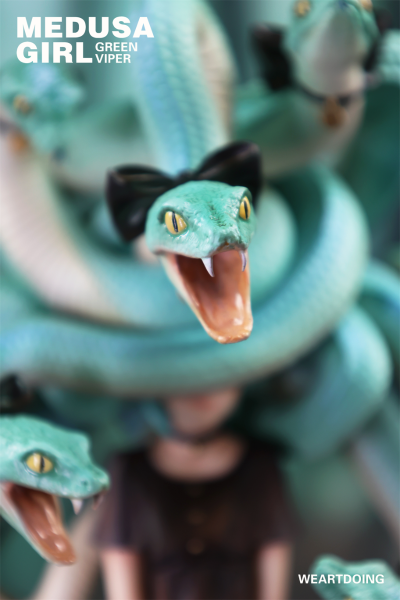 美杜莎少女-绿蝰