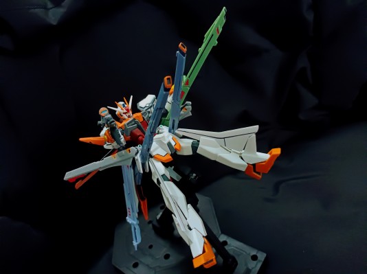 HG 1/144 堕天使高达（トランザムモード）グロスインジェクションVer.